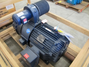 MOTOR, ELECTRIC TYPE, 60 HORSEPOWER, 460/3/60 ELEC RATING, 900 RPM, 405T FRAME, 80 AMPS, TEBC ENCLOSURE, INVERTER, PREMIUM SEVIRE DUTY, 1.0 SERVICE FACTOR. ACCESSORY HOIST, CLASS H INSUL, 435 AMPLR, RADIAL BLOWER, LAKESHORE SL56 ENCODER 1024PPR, 110V/126W HEATER. NEMA4 DISK BRAKE, 1400LB 86,000 SERIES460/1/60 W/HEATER, CLASS H. PART # 405THFS8108 (W-44) LOADING & HANDLING FEE $15-